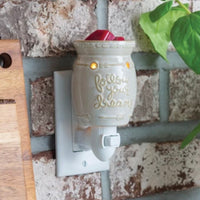 Pluggable Electric Wax Warmer - Follow Your Dreams